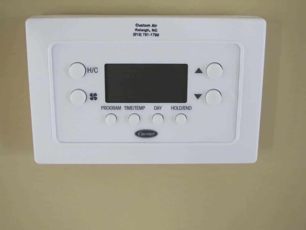 Troubleshooting Blank Thermostat Display Issues
