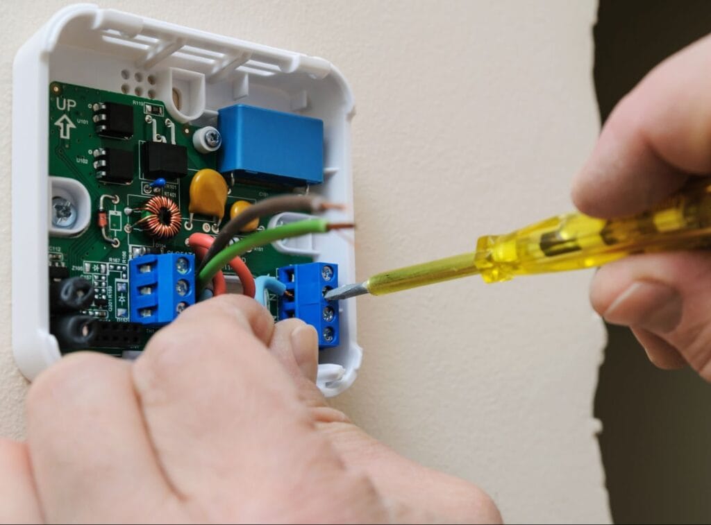 LC Heating And Air Conditioning LC Heating And Air Conditioning Emergency Repair Hollywood Understanding Thermostat Battery Types and Lifespan A thermostat battery is a crucial component of your home's HVAC system. It helps maintain a comfortable indoor environment. Thermostat Battery,HVAC