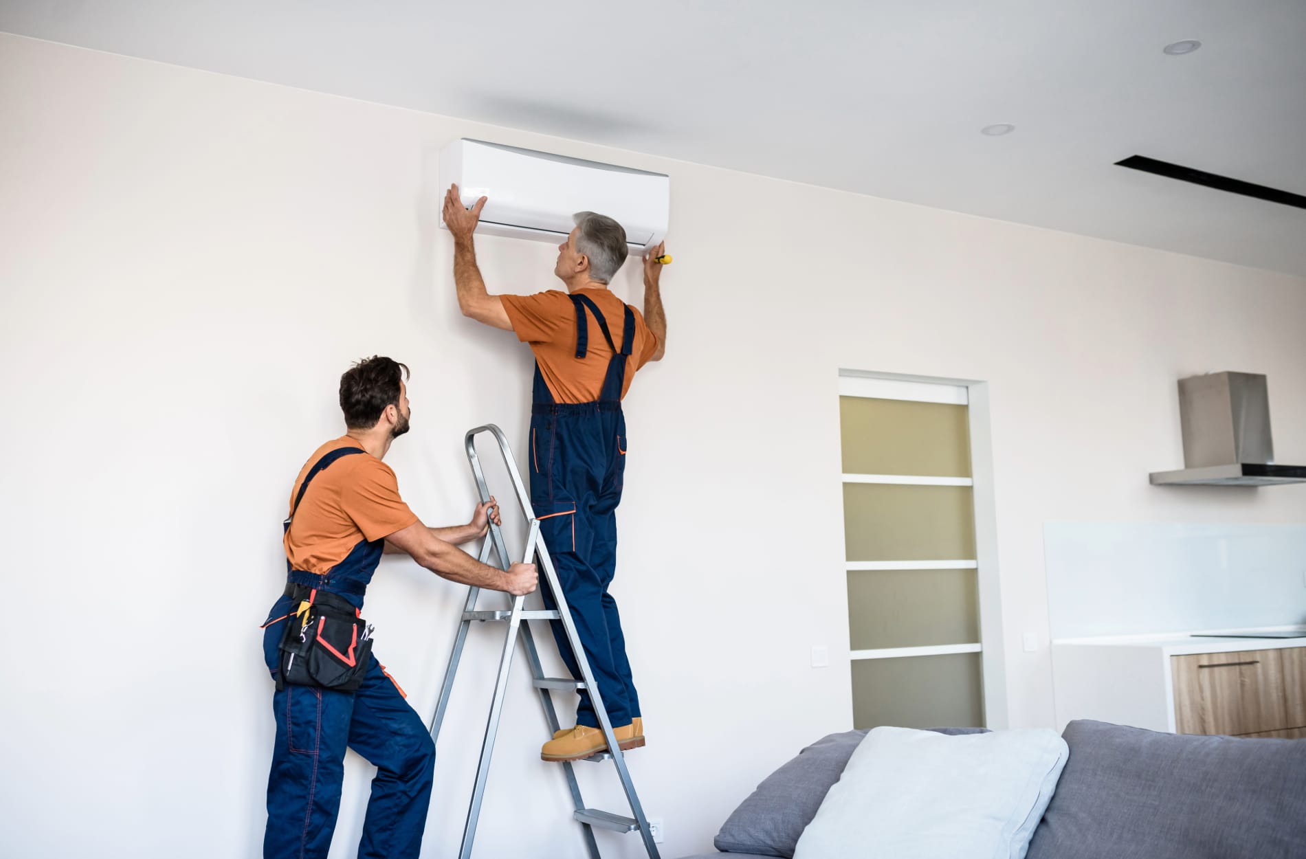 LC Heating And Air Conditioning LC Heating And Air Conditioning Emergency Repair Hollywood Troubleshooting Your AC: Hot Air Issues In this article, we'll delve into why your air conditioner might not be cooling as expected and offer actionable steps you can take for Troubleshooting Your AC. It's essential to understand that while some issues can be resolved with a bit of DIY know-how, others may require the expertise of a professional. Knowing when to call for help is crucial in maintaining your AC's efficiency and longevity. Troubleshooting Your AC,HVAC,AC system,Thermostat