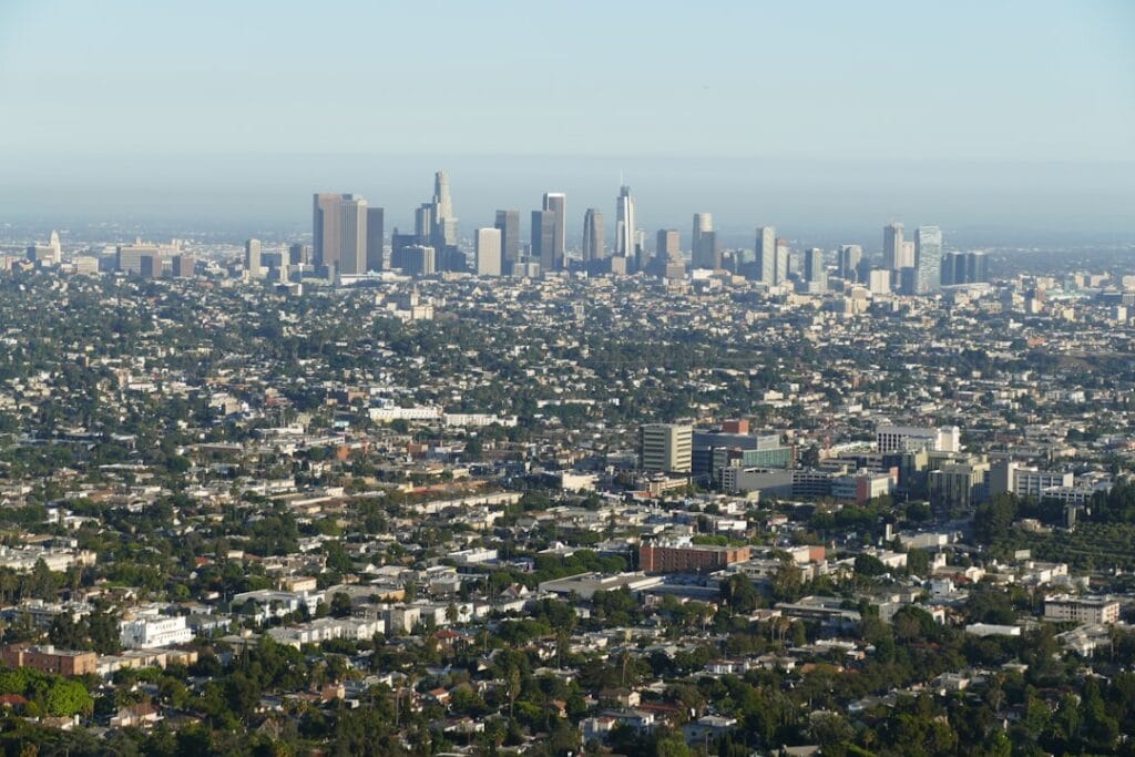 Common AC Problems in Los Angeles Homes 3 LC Heating And Air Conditioning LC Heating And Air Conditioning Emergency Repair Hollywood Common AC Problems in Los Angeles Homes Los Angeles offers a unique set of challenges when it comes to air conditioning. The combination of high temperatures and urban setting can strain AC systems, leading to frequent issues if not properly maintained. Understanding these common problems and their solutions can help you stay ahead of the heat and ensure your home remains an oasis of cool relief. Let's dive into the most prevalent issues and how you can keep your system running optimally. AC Problems in Los Angeles,Common AC Problems,AC Problems