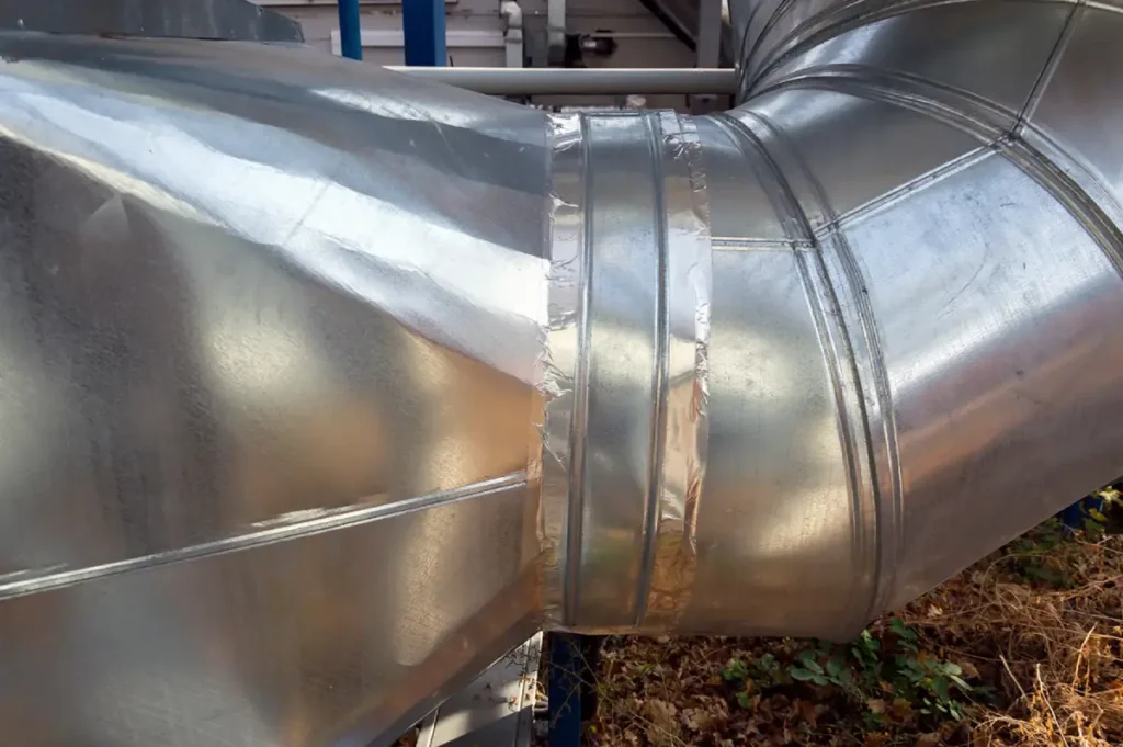 Effective Methods to Seal Leaky Air Ducts 2 Leaking air ducts