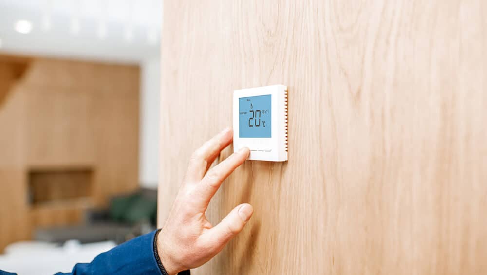 LC Heating And Air Conditioning LC Heating And Air Conditioning Emergency Repair Hollywood Thermostat Clicks But AC does not Turn on In the sweltering heat of Los Angeles, the last thing you need is an air conditioning unit that refuses to cooperate. The relentless sunshine that makes LA famous can quickly turn your home into an unbearable oven if your ac does not turn on. You're standing there, listening to the rhythmic clicking of your Honeywell thermostat, yet the air conditioner remains stubbornly silent. This scenario is all too familiar for many homeowners, and it can be incredibly frustrating. ac does not turn on,Thermostat